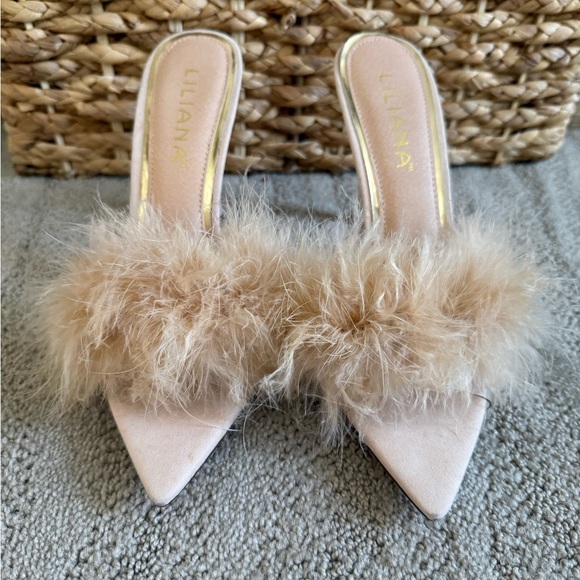 Liliana Beige Feathered Heels - Picture 3 of 4